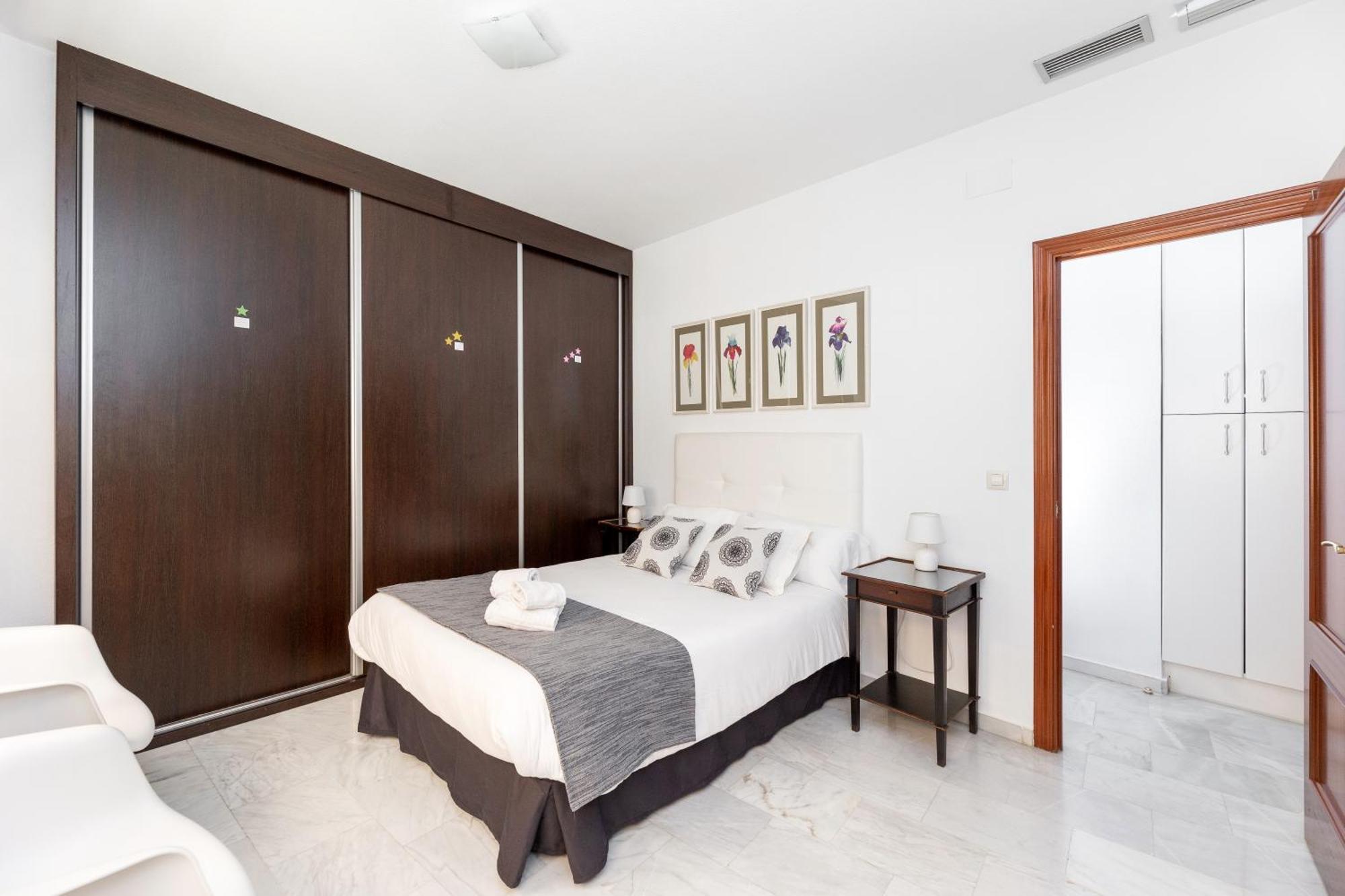 Apartamento Adultos Centro Nueva De La Virgen 2 Free Parking Granada Esterno foto
